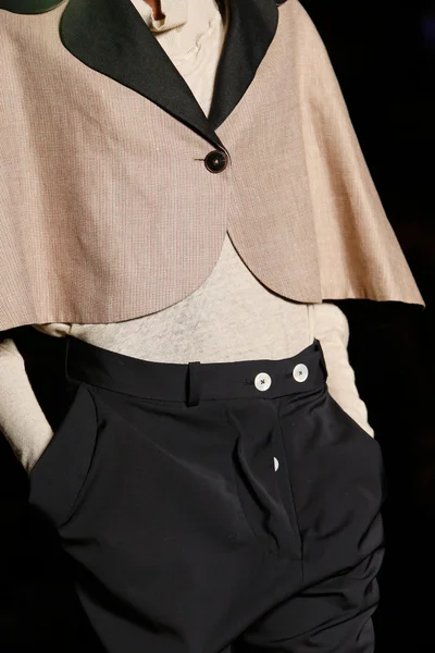 Look 71